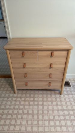 IKEA Bjorksnas Dresser