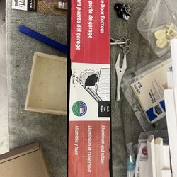 Garage door bottom gasket