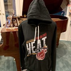 Miami Heat “Distressed”  Warm, Zip Hoodie Jacket Xl 