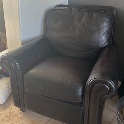 Leather Sofas 