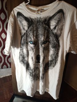 Graphic tee