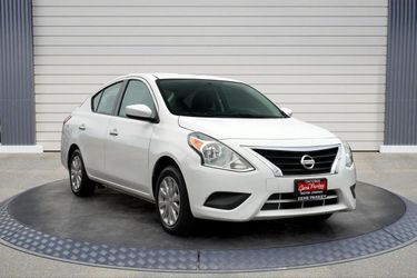 2019 Nissan Versa