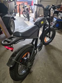 BIKE ELECTRIC ALMOST NEW
