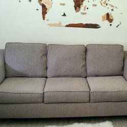Pull Out Couch  / Sofa  Bed  / Cidy Crawford  Sleeper  Sofa