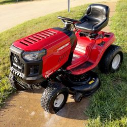 Troy Built  Bronco Lawn Tractor