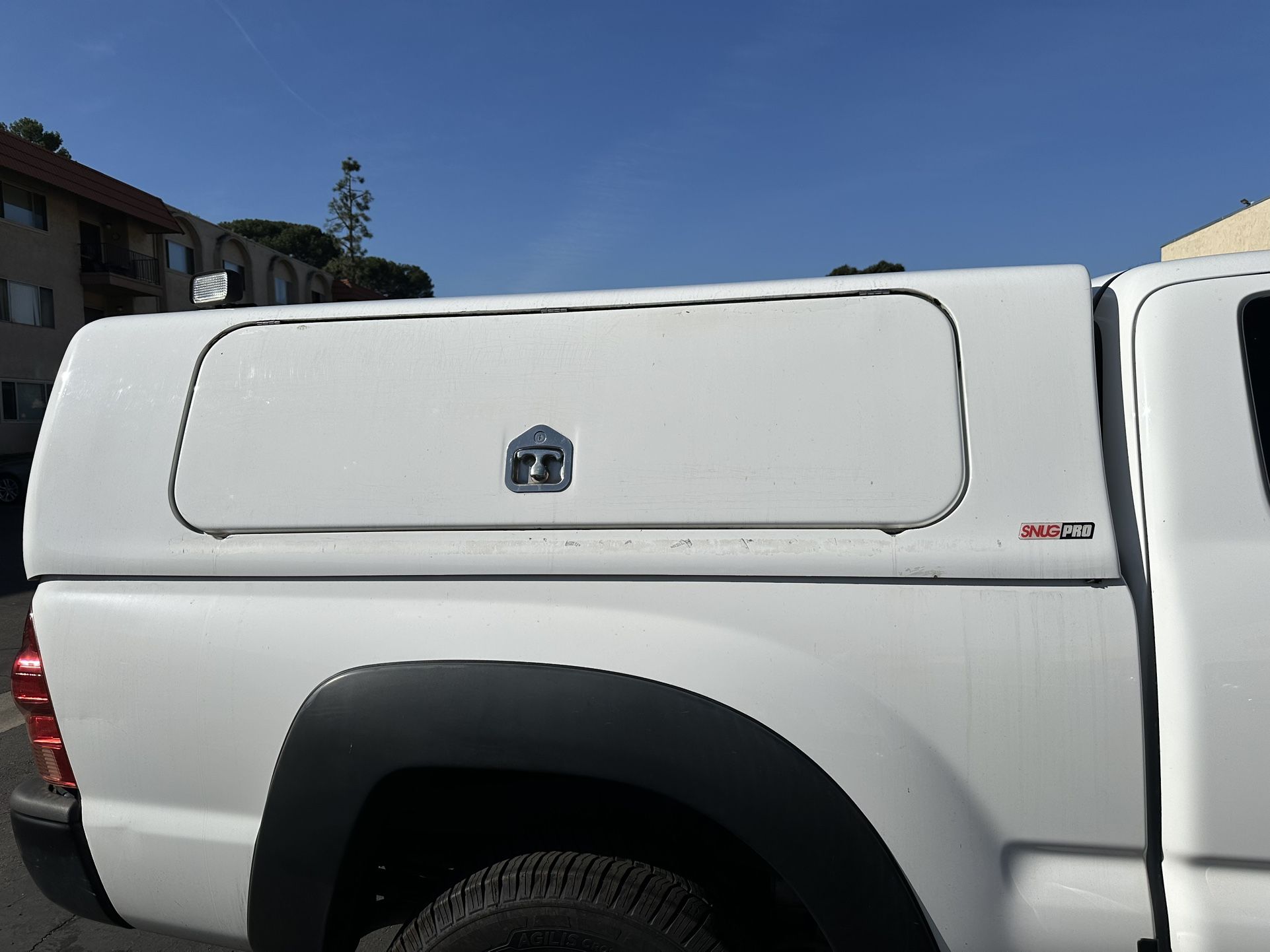 SNUG PRO TOPPER XL WORK SHELL FOR PICK UP TRUCK