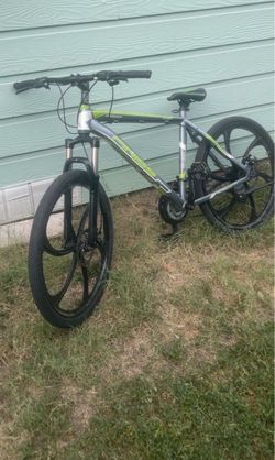 Genesis passion 305 bike