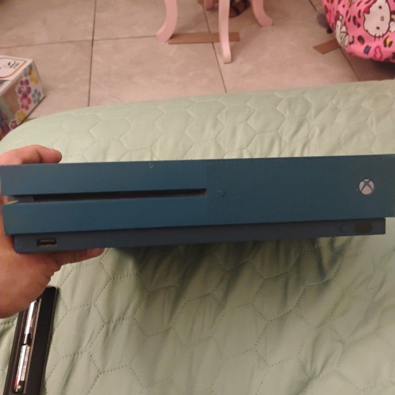 Xbox One S