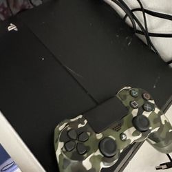 PS4 w/ Controller 