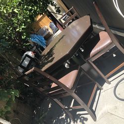 Comedor De Cuatro Sillas