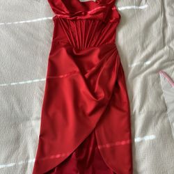 HOUSE OF CB LULU DRESS