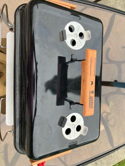 1993 vintage Weber go anywhere Charcoal Grill
