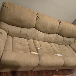 Free Reclining Sofa