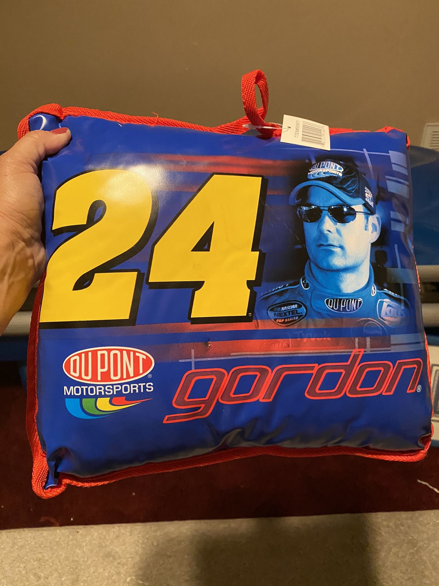 Jeff Gordon DuPont NASCAR Pillow