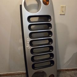 Jeep Wrangler grille