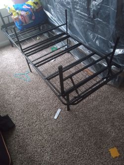 Queen size bed frame and box