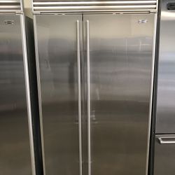 Sub Zero 42” Stainless Steel Built In Side By Side Refrigerator 