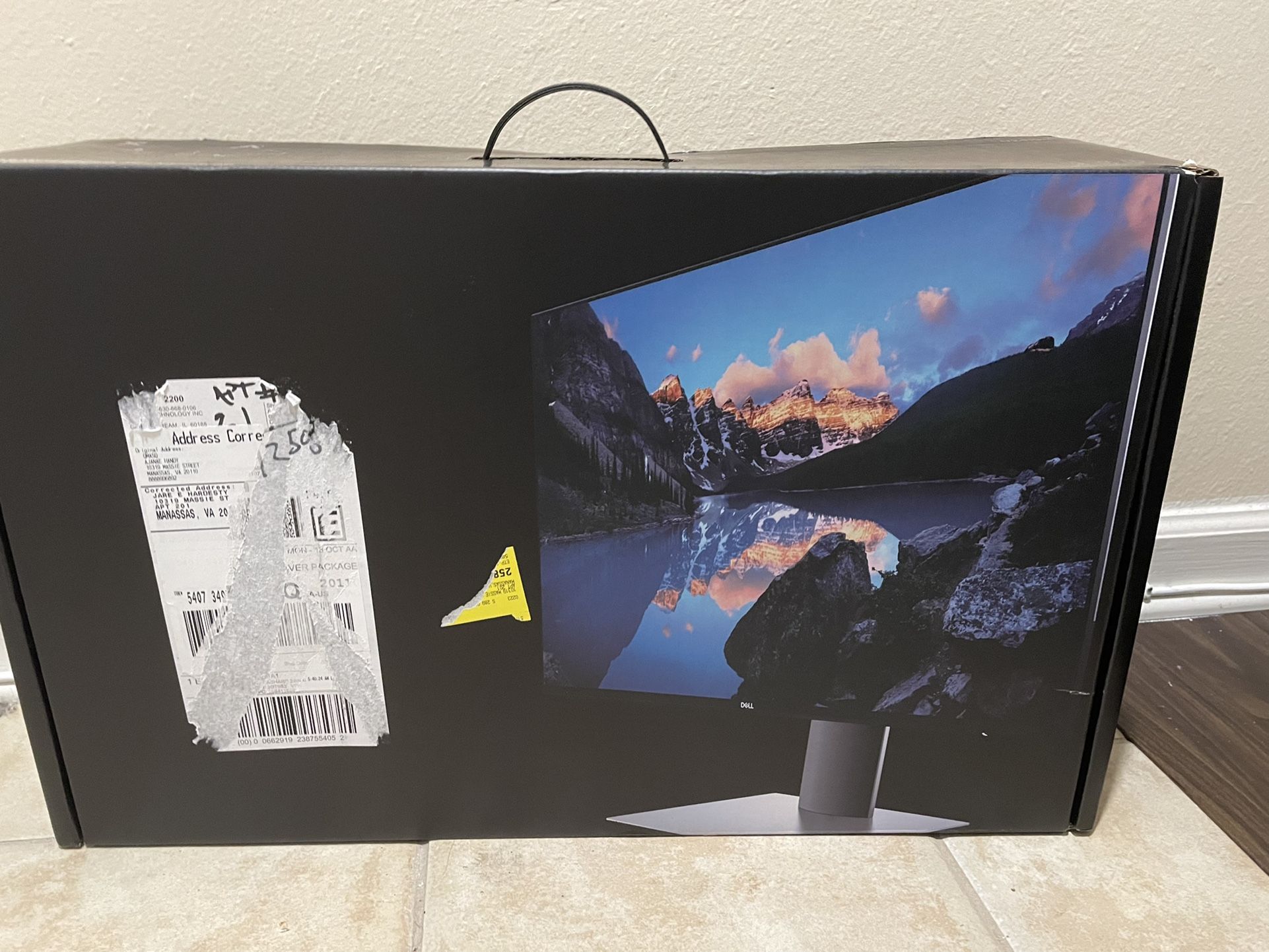 Dell Ultra Sharp 24 Monitor