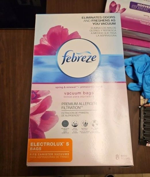 Lot Of 4 Febreze Electrolux Canister Vacuum S Bags – 8 Count, Open Box #104