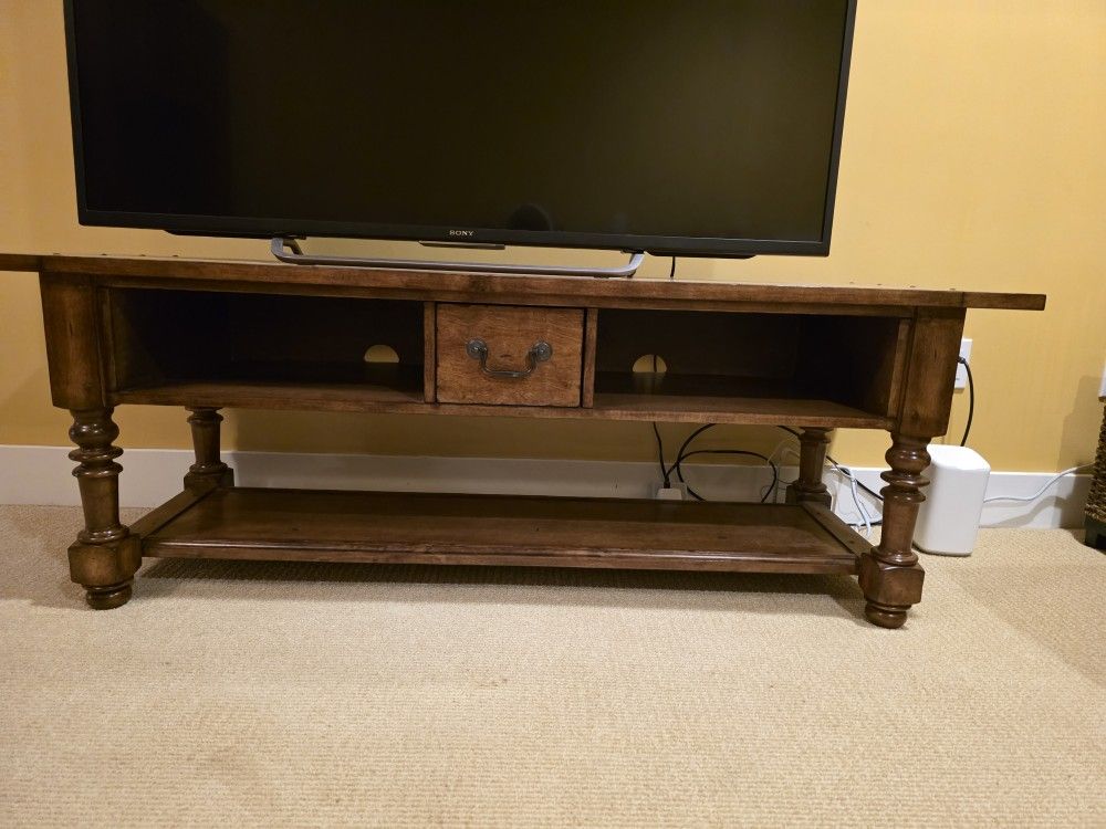 Solid Wood TV Stand / Media Console