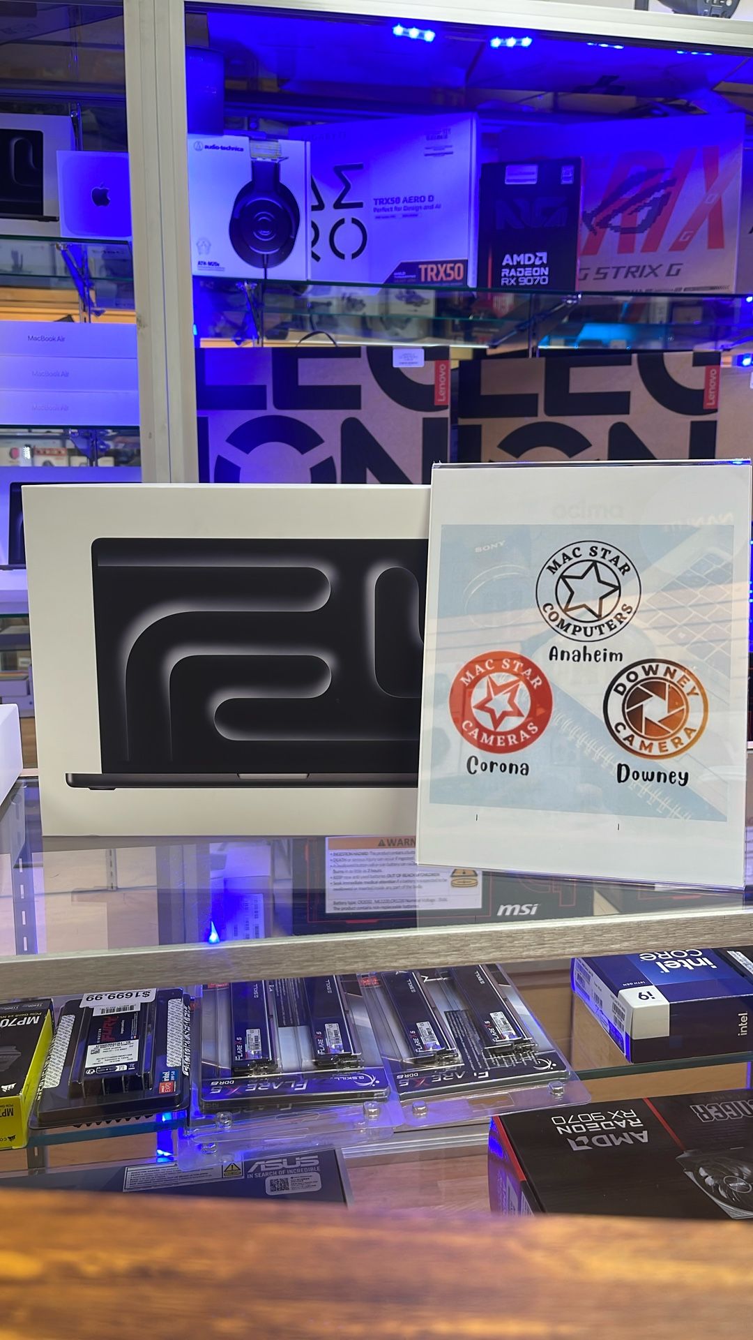 16”MacBook Pro M4 Max 48-Ram 1TB SSD