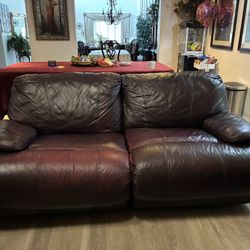 Leather Reclining Sofe 