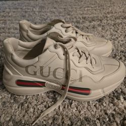 Gucci Rhyton Sneakers Men’s 9