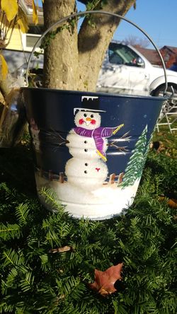 Christmas pail