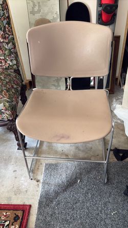Sturdy chair