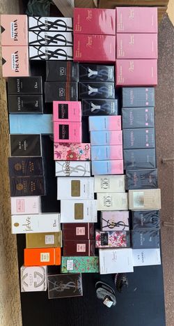 Perfumes Men’s/women’s Bulk Available