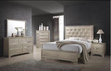Brand new queen bedroom set ( queen bed, dresser, mirror and 1 Nighstand ) mattress and chest not included