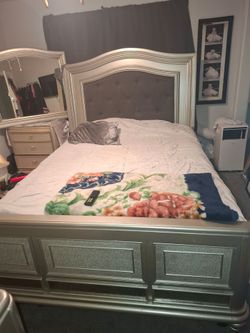Queen silver bedframe, No mattress included. $200 obo