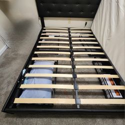 Queen Bed Frame With Drawers