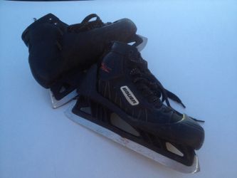 Bauer ice skates
