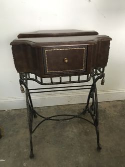 Wood/wrought iron plant stand