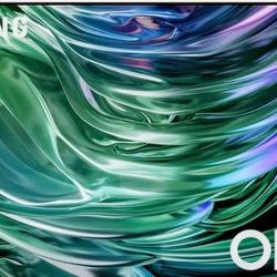 New In Box Samsung OLED 42" Tv/Monitor