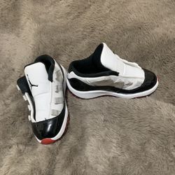 Jordan 11s