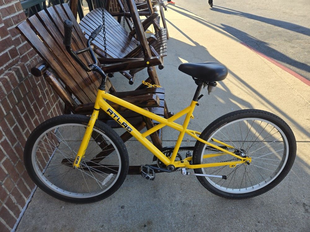 Sun Atlas Bike. EXCELLENT CONDITION