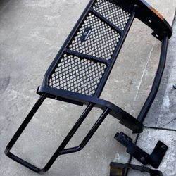 2013 Chevy Tahoe/ Avalanche.. Ranch Hand Bumper