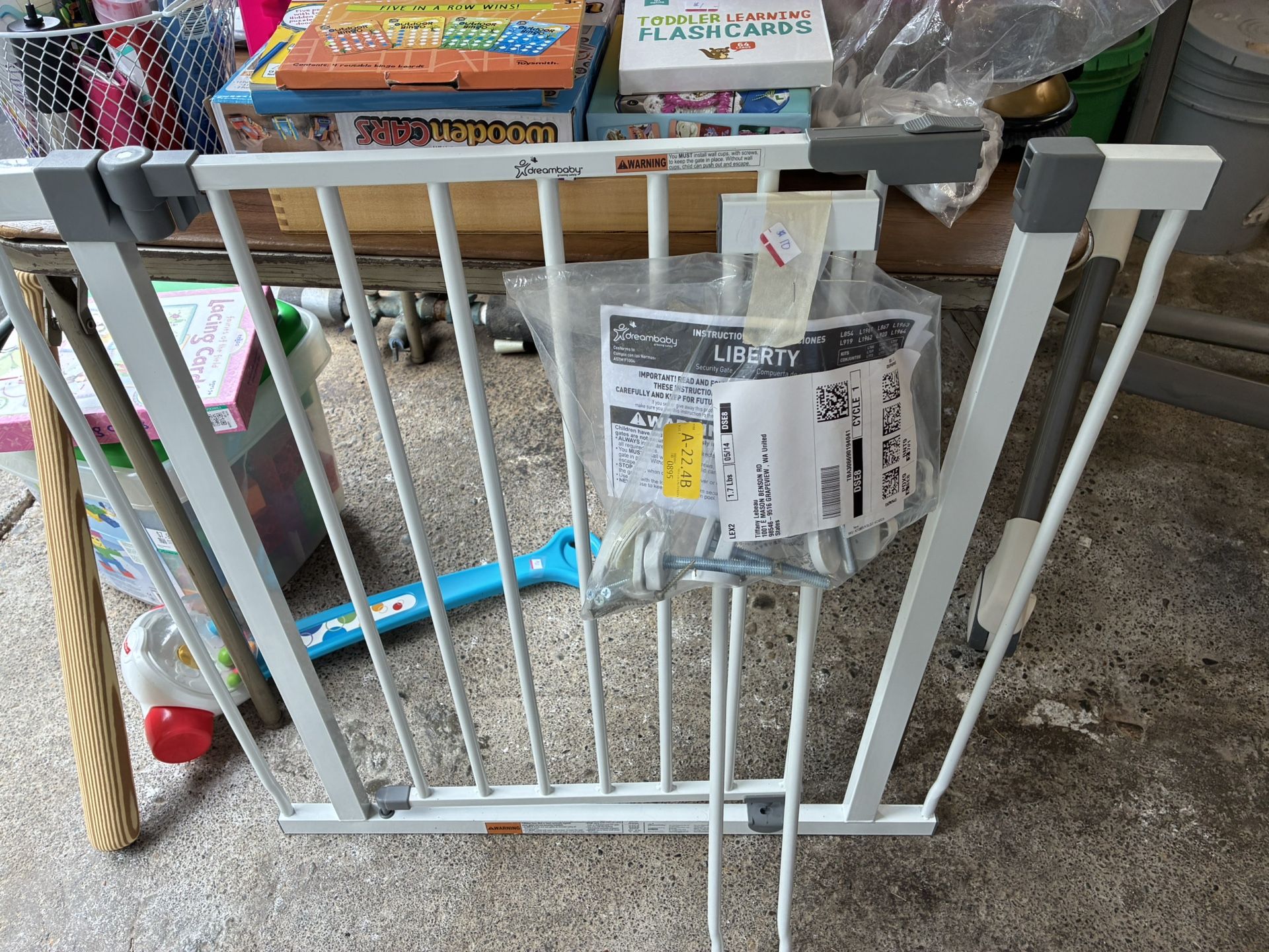 Sturdy Metal Hinged Baby Or Pet Gate