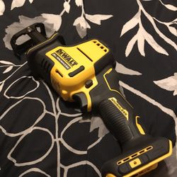 Dewalt Compact Reciprocating Saw