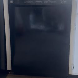 Kenmoore Dishwasher 24in Wide