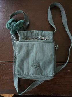 Kipling Crossbody