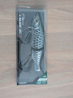 MegaBass i-slide Dragonfish intermediate