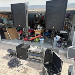Speaker System With Powerful SUBWOOFER 