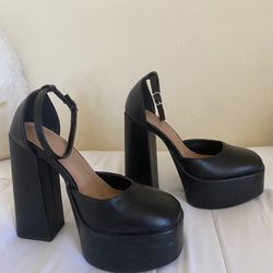 Black Platform Heels 