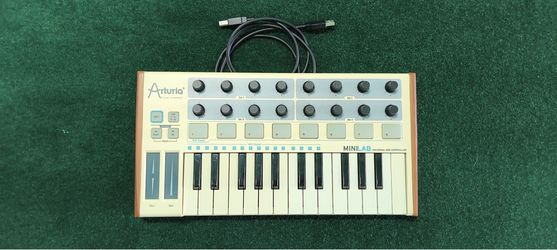 Arturia MiniLab Midi Piano Keyboard