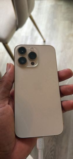 iPhone 12 Pro Max 512 gb $375,iPhone 13 pro 512 gb $400