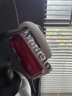 12oz Modelo Can Hook
