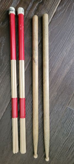Drumsticks